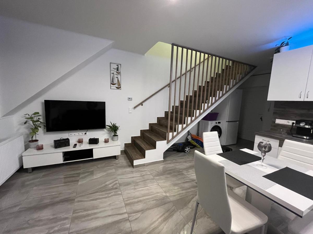 Ciao Lilla Apartman Keszthely Exterior photo