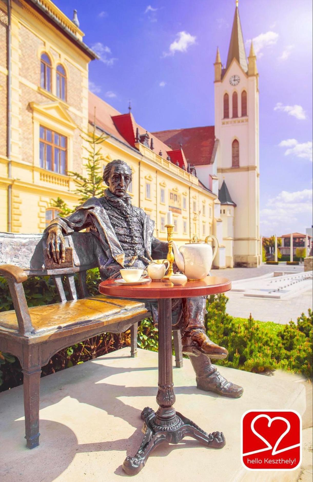 Ciao Lilla Apartman Keszthely Exterior photo
